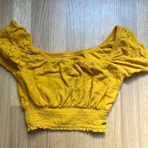 hollister crop top